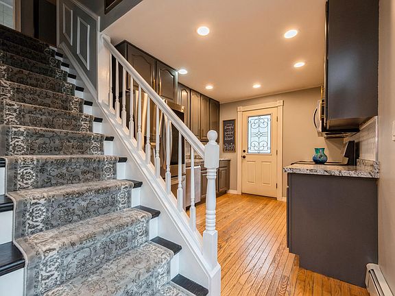 4th image of 24 Gardenia Ln