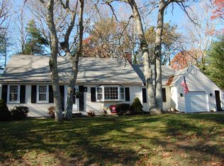 236 Rolling Hitch Rd, Centerville, MA 02632
