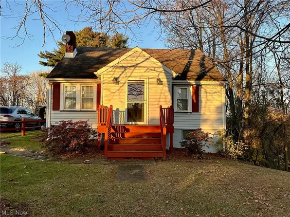 3113 Wilson Ave, Mingo Junction, OH 43938