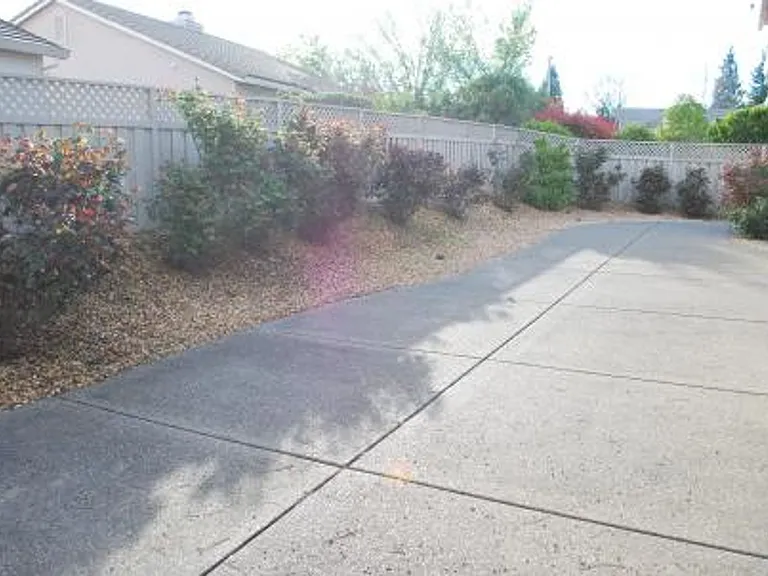 408 Angelrock Ct — Photo 20