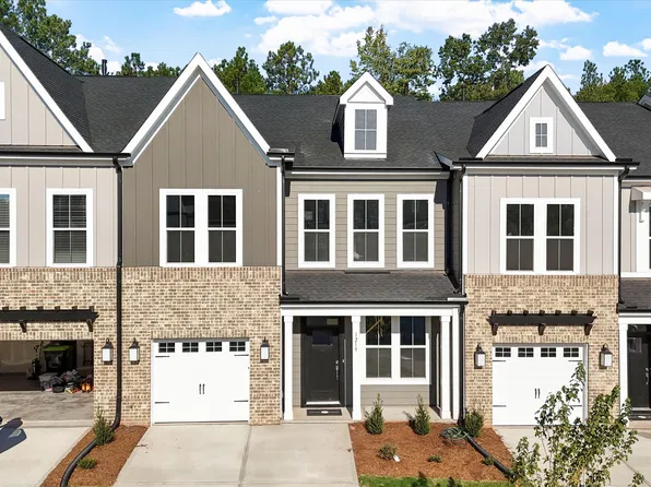 1219 Bell Heather Rd, Durham, NC 27703