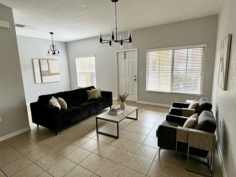 161 Monterey Bay Dr — Photo 3