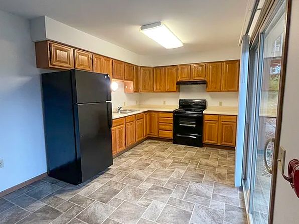 210 Howard St #11