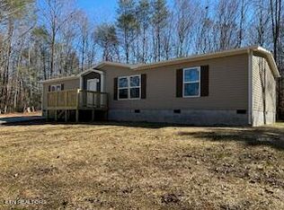 104 Kennedy Dr, Madisonville, TN 37354