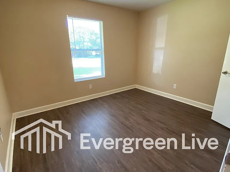 55 Voda Ct — Photo 8