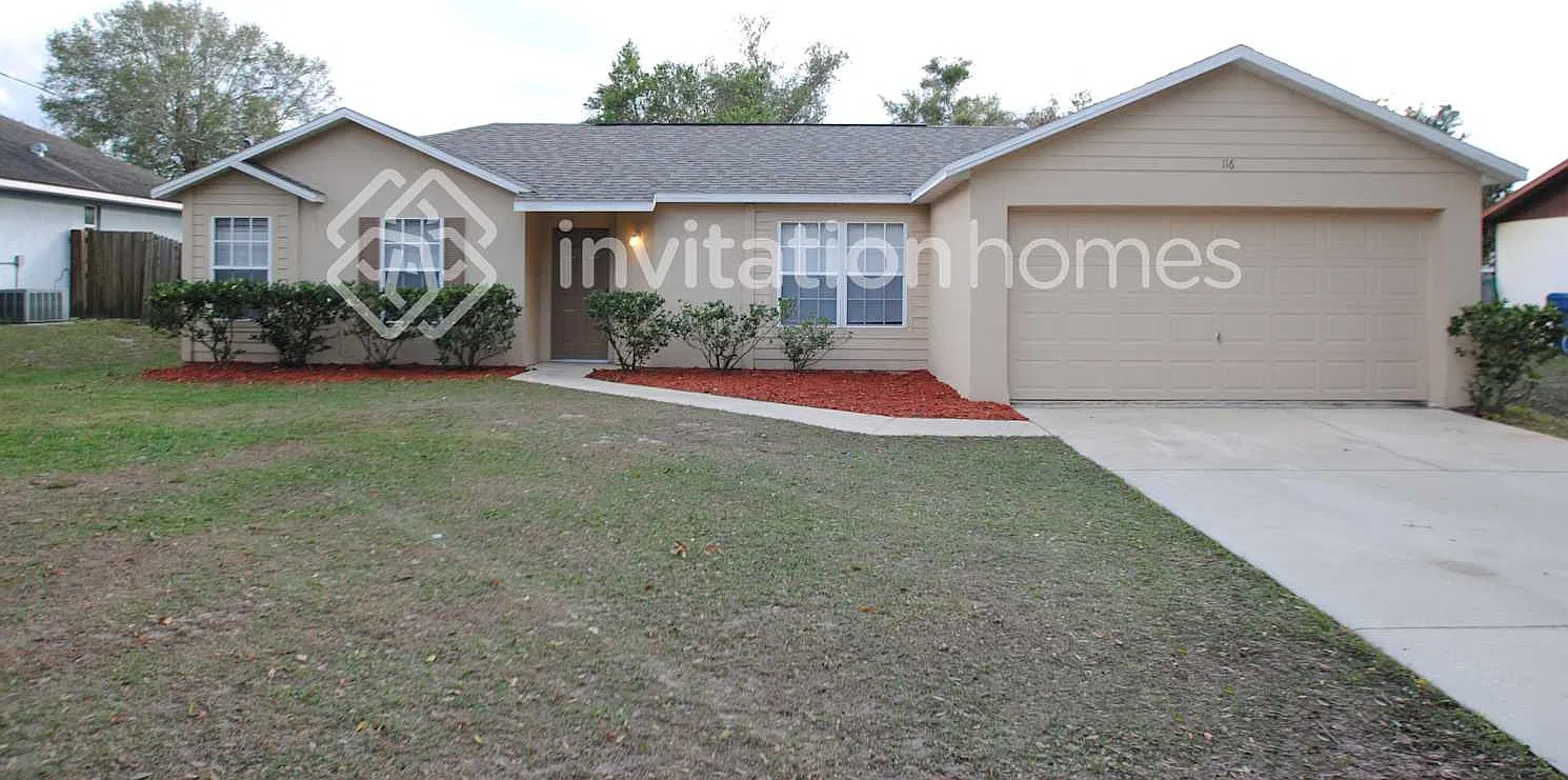 116 E Holly Dr Orange City, FL 32763 — Photo 1