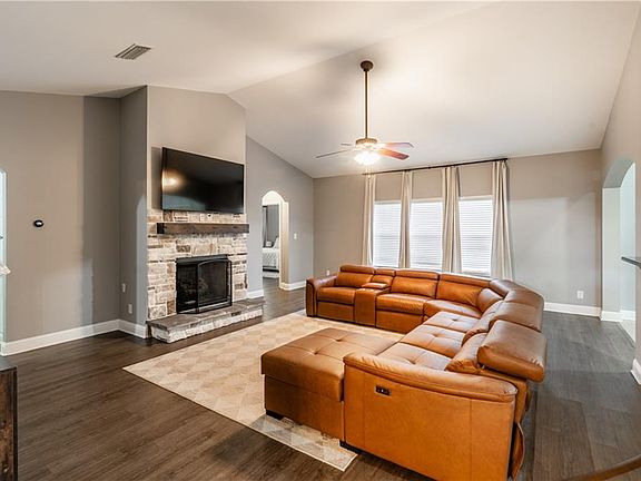 2nd image of 3739 Whitestone Dr