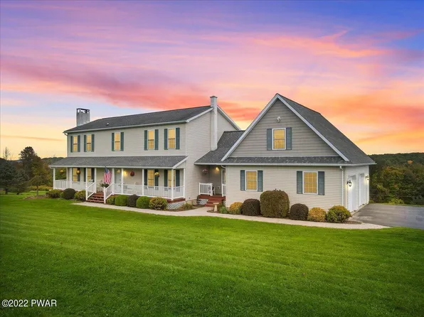 20 Williams Valley Dr, Honesdale, PA 18431