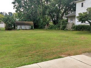 710 3rd Ave, Beaver Falls, PA 15010
