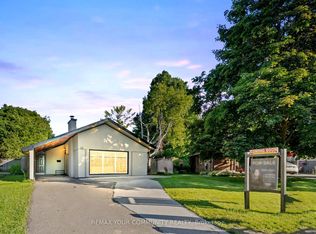 23 Penetang Cres, Toronto, ON M1K4Y4