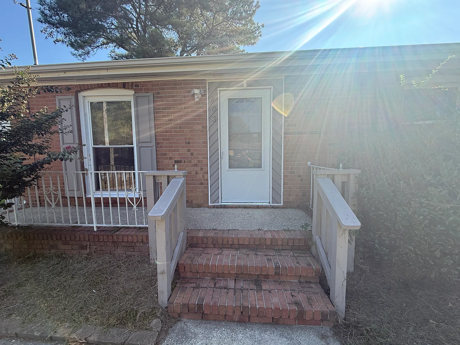 3 bed, 1101 sqft, $1,500 — Photo 2