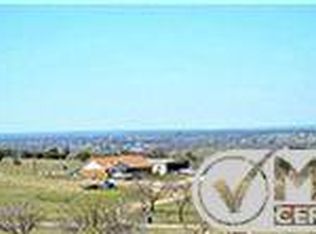 303 Country Place Rd, Weatherford, TX 76087