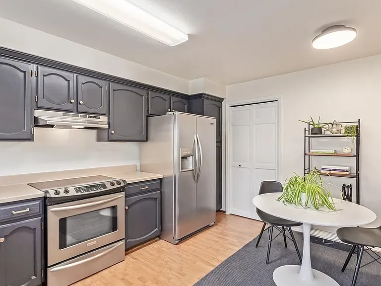 8039 E Phillips Cir — Photo 12