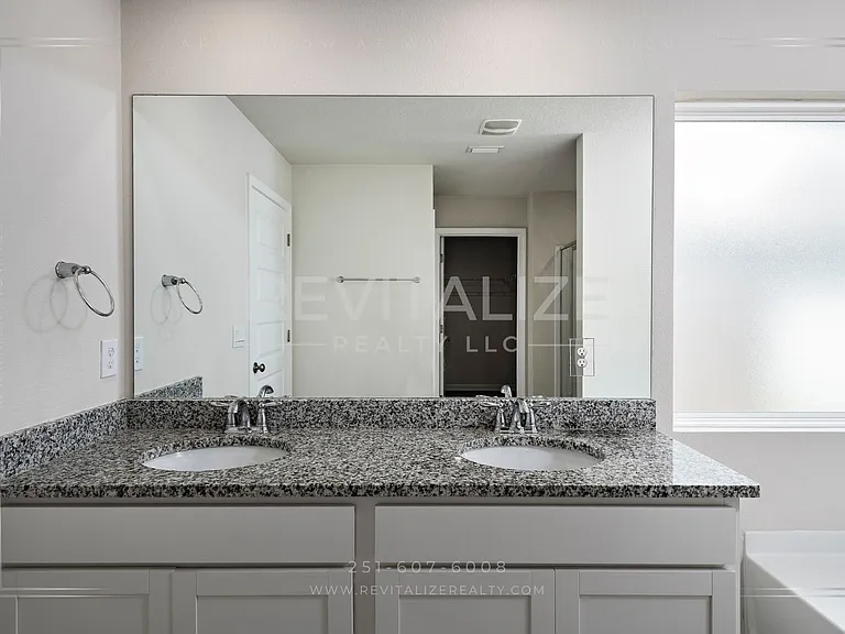 21962 Aleutian Ave — Photo 43