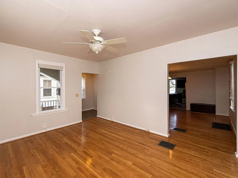5403 Ravenna St — Photo 12
