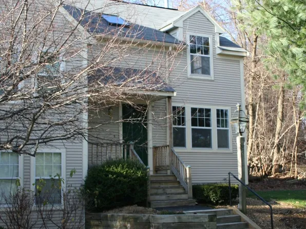 3301 Halcyon Dr, Worcester, MA 01606