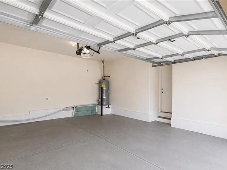 2520 Bottle Palm Ct — Photo 25