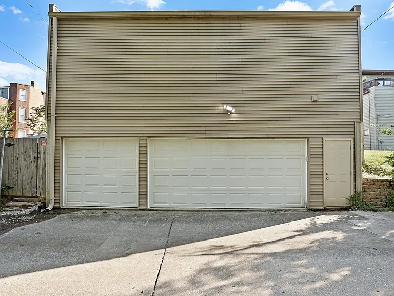 4333 Delmar Blvd — Photo 23