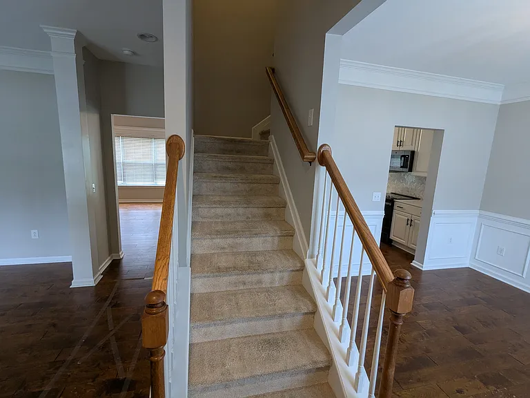 5 Criterion Dr — Photo 2