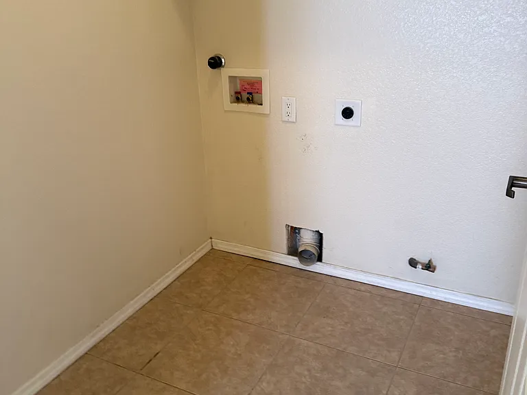 4405 Cave Primrose Ct SE — Photo 15