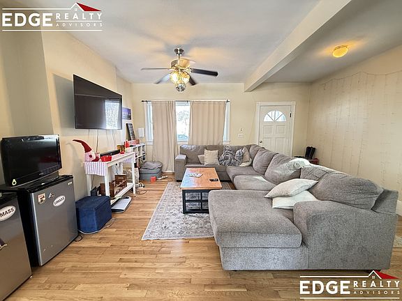 3rd image of 12 Woodmont St
