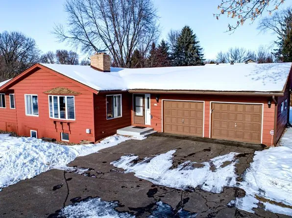 405 Green Ave SE, Watertown, MN 55388