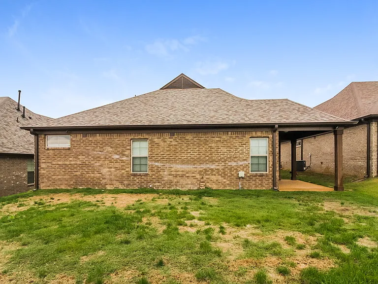140 Hidden Meadows Ln — Photo 16