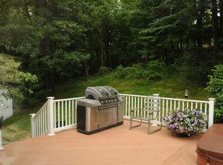 48 Skyline Dr, Sparta, NJ 07871