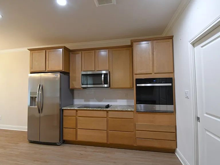 6067 Hamilton Meadows Way — Photo 10