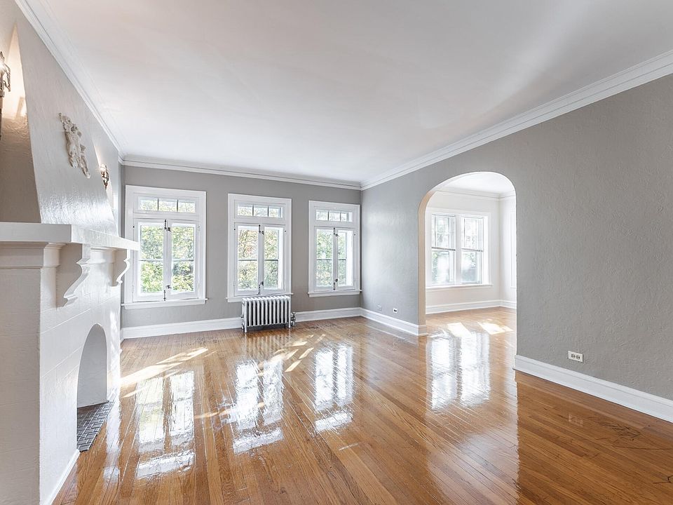 1st image of 1428 W Thome Ave #2A