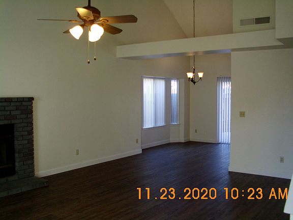 2nd image of 9605 N Sharon Ave