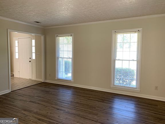 4th image of 4536 Woodlawn Lake Dr