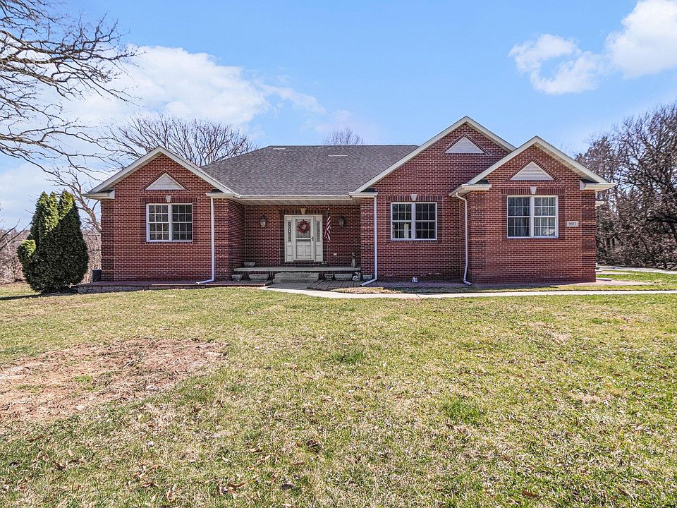 1st image of 9011 Park Valley Ct