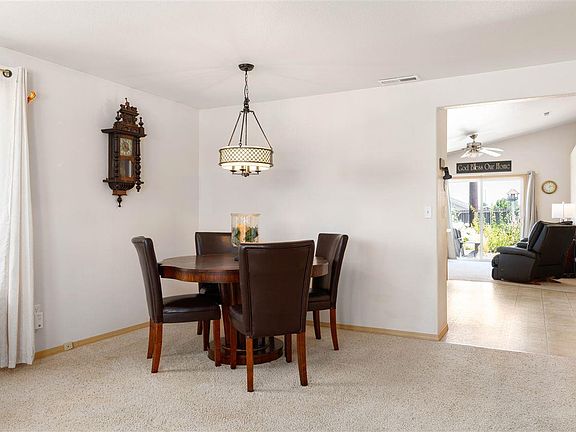 5th image of 4419 Clydesdale Ln
