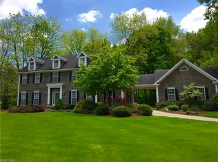 2948 Pine Trails Cir, Hudson, OH 44236