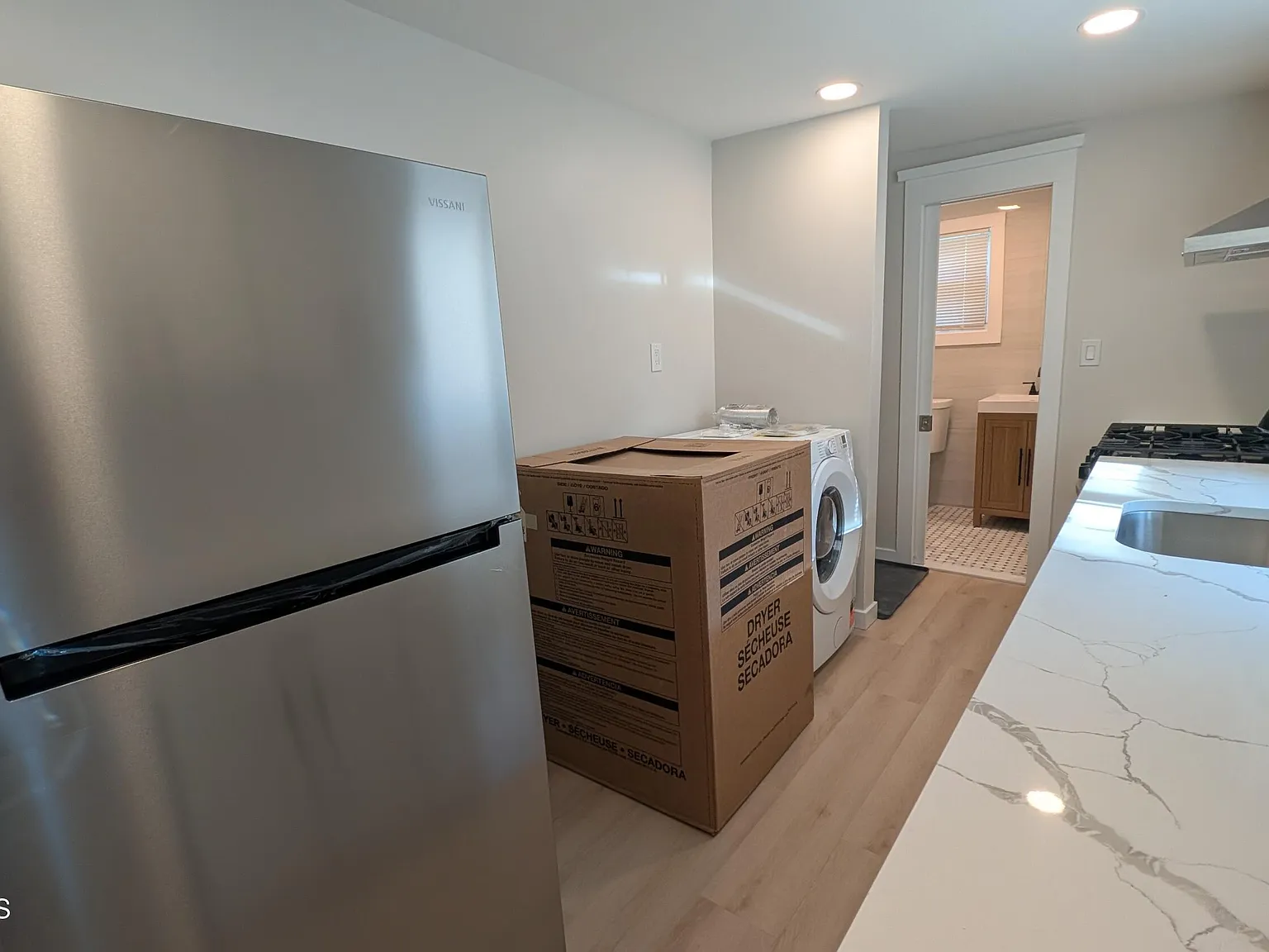 1 bed, $2,200 — Photo 3