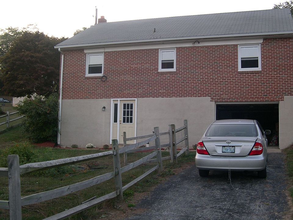 driveway and back of house