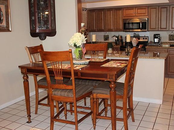 4th image of 1430 Gulf Blvd APT 105