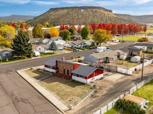 958 SE 7th St, Prineville, OR 97754