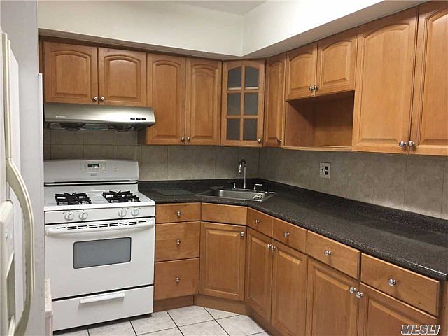 1st image of 2526 124th St #1FL