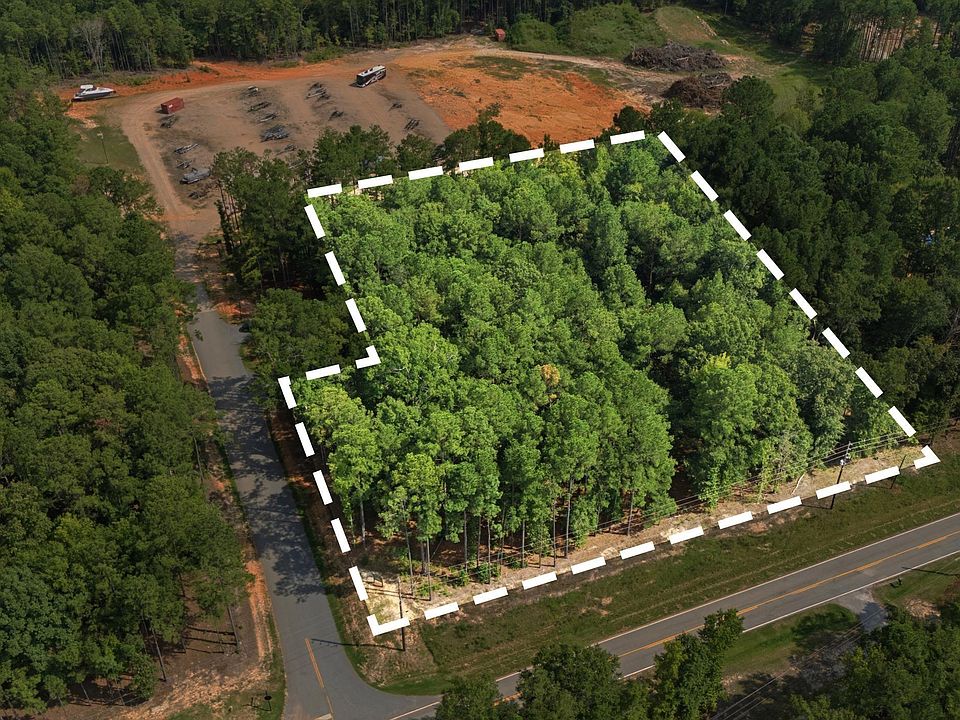 1st image of 216 Hollands Landing Rd