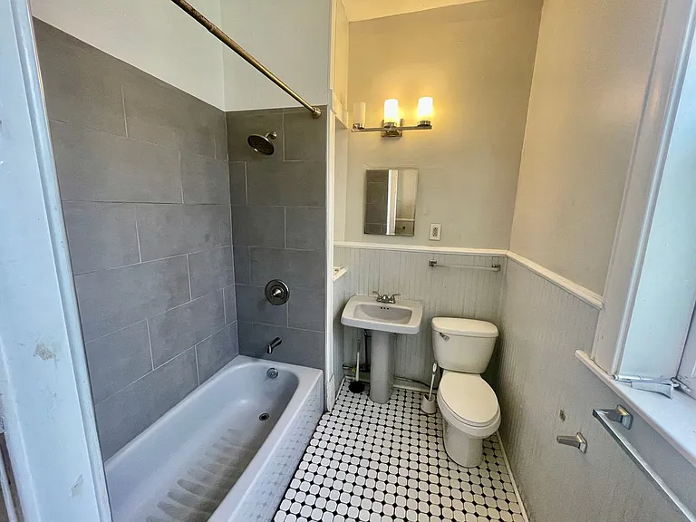 5498 Hays Street — Photo 12