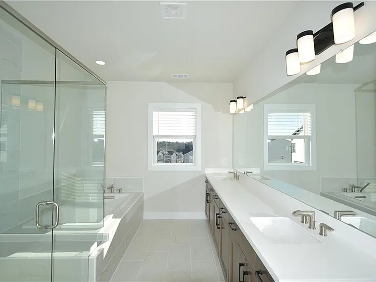 1208 Waterfall Ct — Photo 15