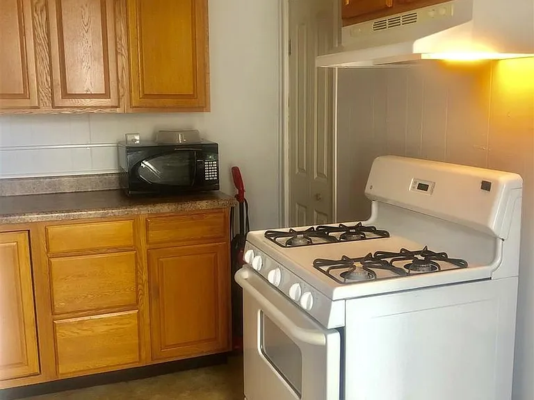 423 S Fess Ave — Photo 19