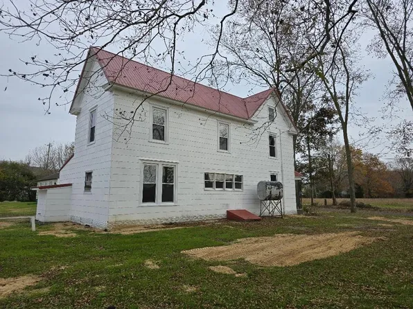 12078 Taylor St, Hallwood, VA 23359