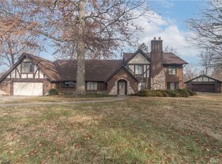 7260 Candlewyck Ct, Dayton, OH 45459