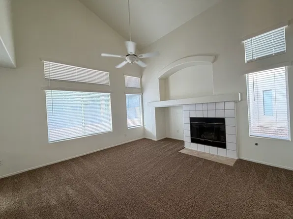 6129 Shallow Springs St, Las Vegas, NV 89130