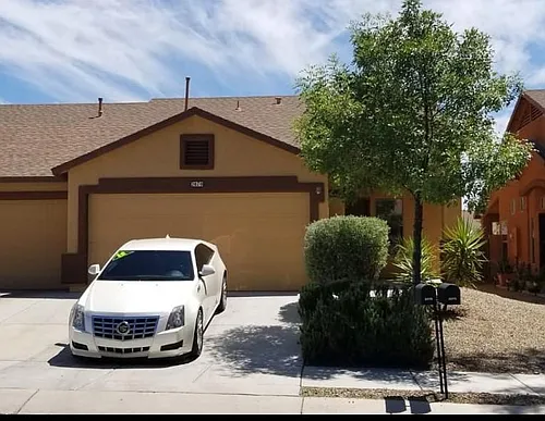 2070 E Calle Gran Desierto Photo 1 2070 E Calle Gran Desierto Photo 1