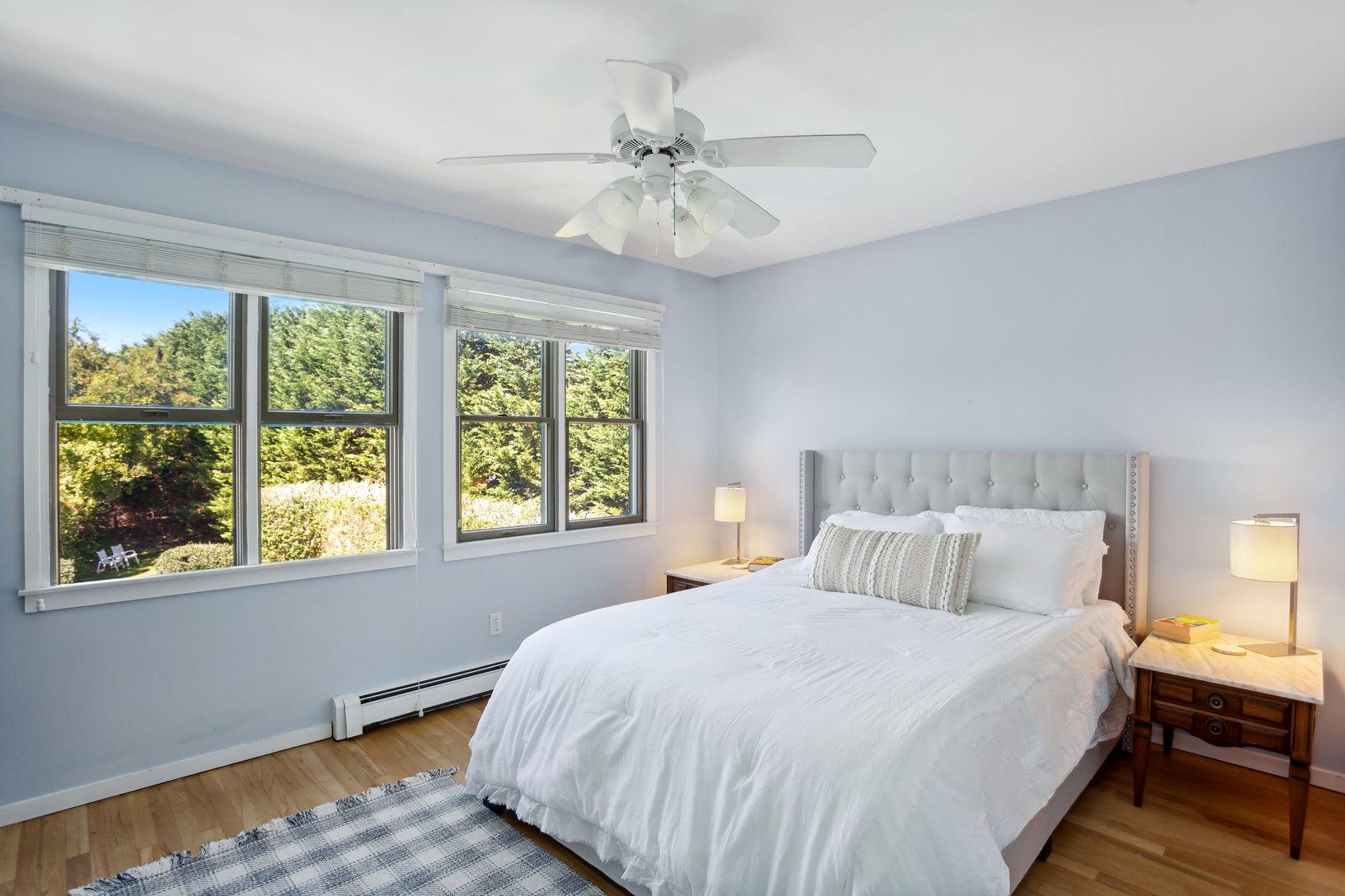  Bedroom with private pool view