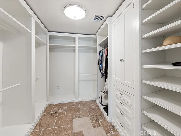 72408 Desert Dr — Photo 17